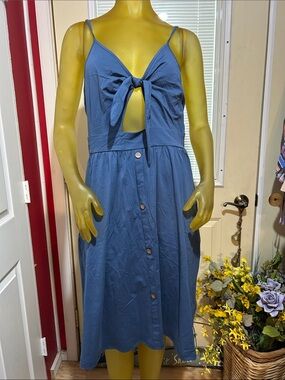 NWT VotePretty Blue Tie-Front Midi Dress